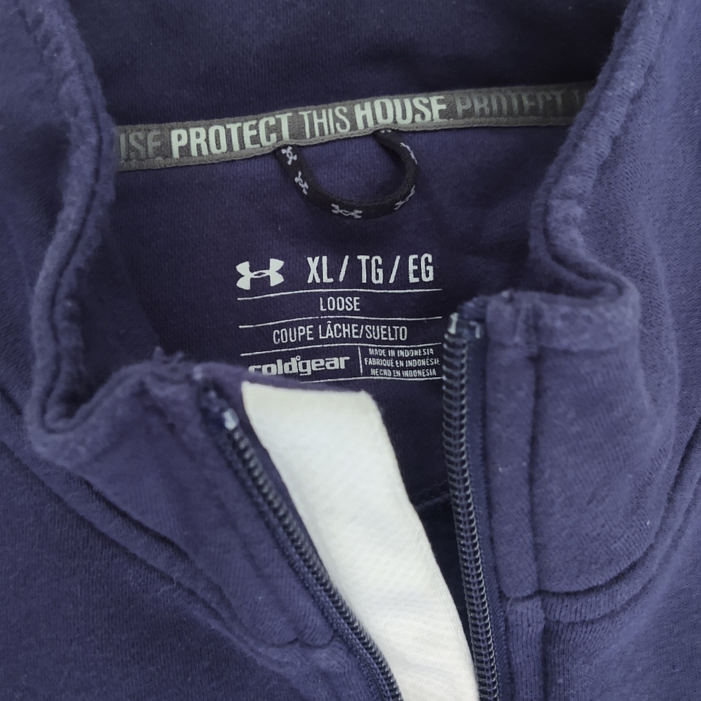 Under Armour 1/4 Zip - Picture 2 of 3